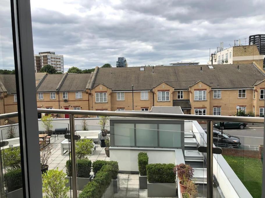 Studio Apartment Opposite Shoreditch Park London Eksteriør bilde