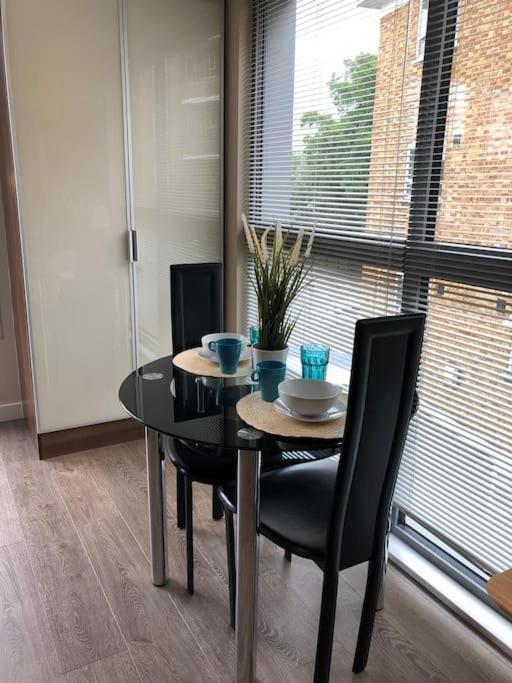Studio Apartment Opposite Shoreditch Park London Eksteriør bilde