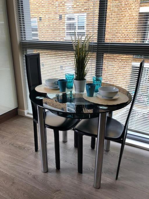 Studio Apartment Opposite Shoreditch Park London Eksteriør bilde