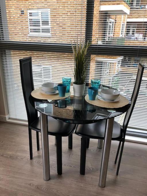 Studio Apartment Opposite Shoreditch Park London Eksteriør bilde