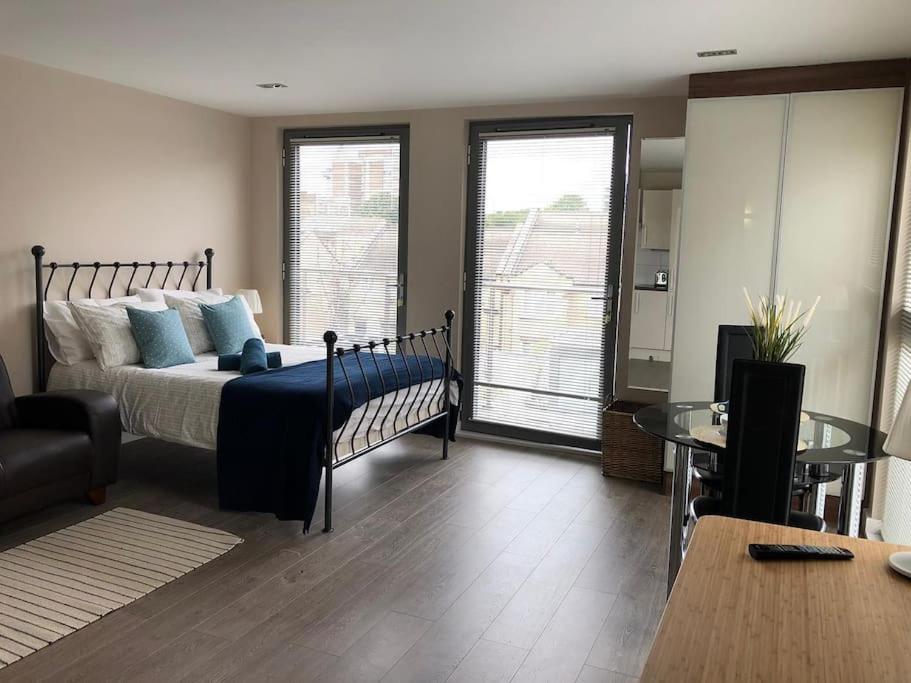 Studio Apartment Opposite Shoreditch Park London Eksteriør bilde